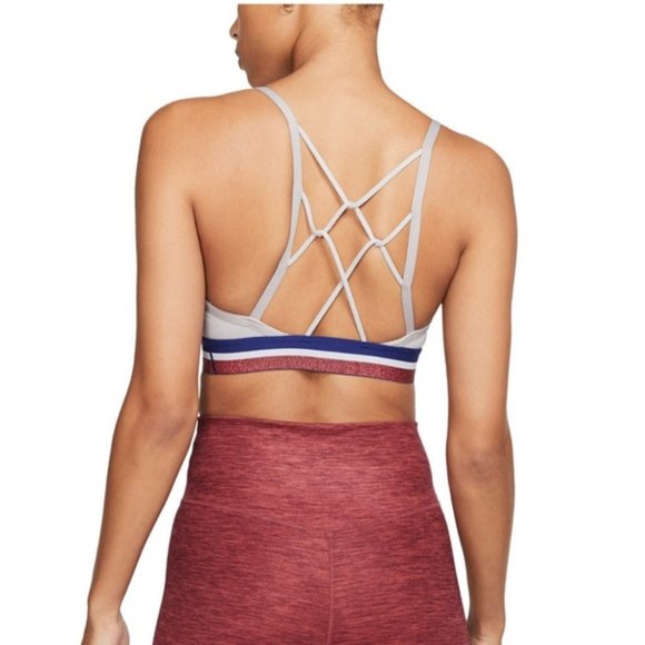 Nike Indy Light-Support Sports Bra - Picture 2 of 3